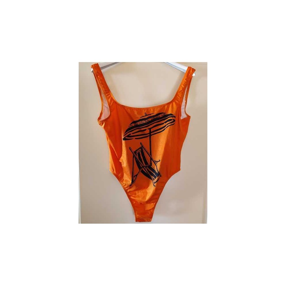 Sisley il costume da bagno intero color arancio CBD 025 Italianfashionglam Sisley il costume da bagno intero color arancio CBD 025 Italianfashionglam