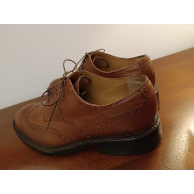 Tod's - Scarpe brogue chic da uomo in pelle color cuoio - Italianfashionglam