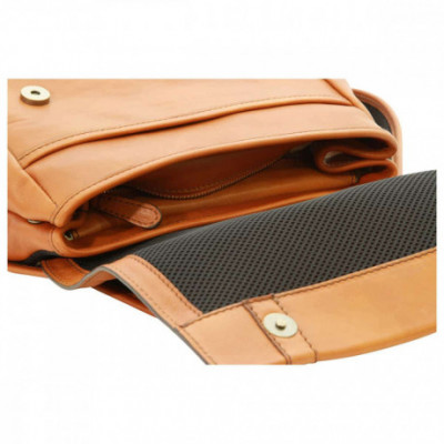 Zaino glamour unisex porta latop in pelle di vitello miele. Italianfashionglam