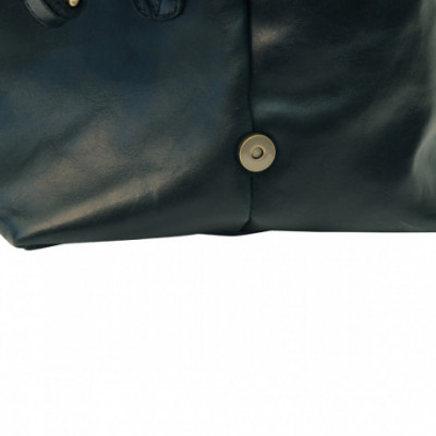 Borsone da viaggio in vera pelle primo fiore color nero. Italianfashionglam