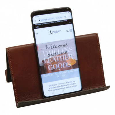 Supporto per tablet ipad e iphone in pelle color marrone. Italianfashionglam