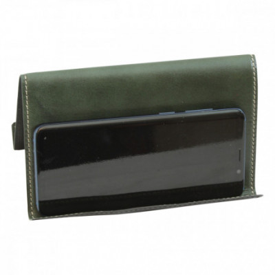 Supporto per tablet ipad e iphone vera pelle color verde. Italianfashionglam