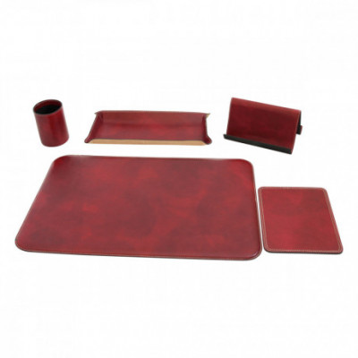 Complementi da scrivania in vera pelle selezionata rossa. Italianfashionglam