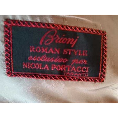 Brioni - Giacca da donna in pura lana vergine color beige. Italianfashionglam