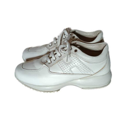 Hogan - Sneakers da donna in vera pelle di colore bianco - Italianfashionglam