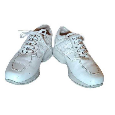 Hogan - Sneakers da donna in vera pelle di colore bianco - Italianfashionglam