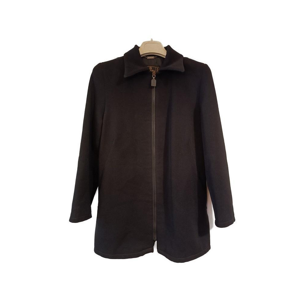 Fendi - Giaccone da donna in tessuto di lana colore nero - Italianfashionglam Fendi - Giaccone da donna in tessuto di lana colore nero - Italianfashionglam