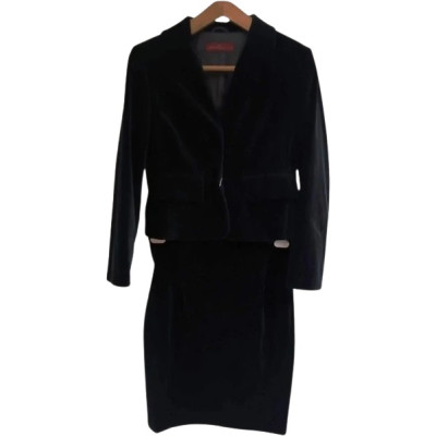 Stilò Noir - Completo da donna in velluto di colore nero - cmd005 - Italianfashionglam