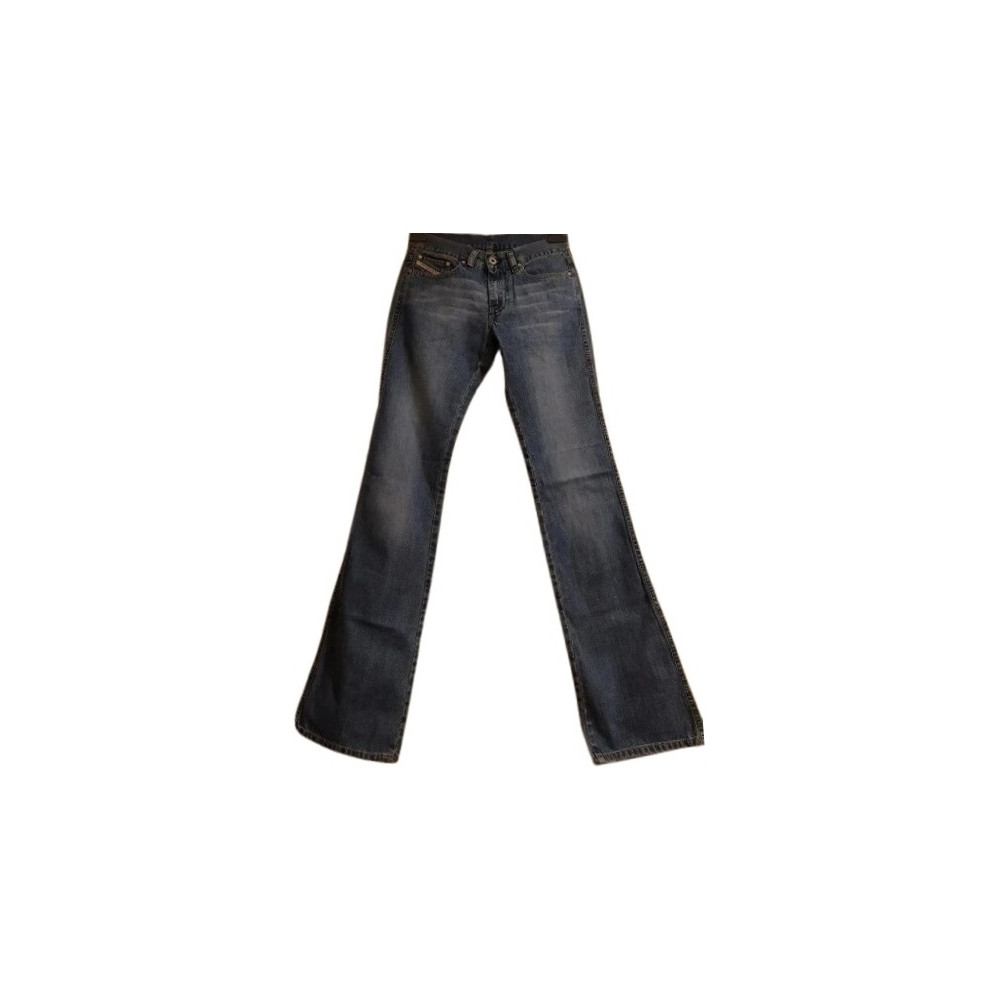 Diesel - Blue jeans vintage da donna in cotone a zampa - Italianfashionglam Diesel - Blue jeans vintage da donna in cotone a zampa - Italianfashionglam