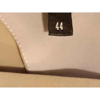 Giorgio Armani - Top con spalline in pura seta color beige. Italianfashionglam