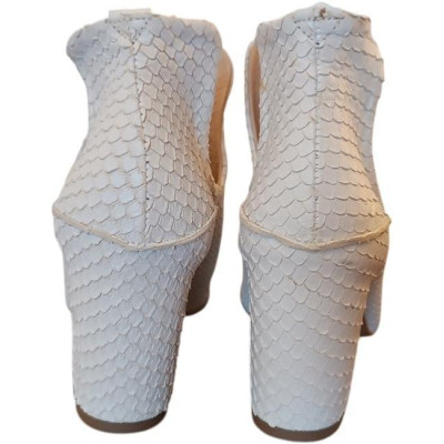 Manufacture d'essai - Stivaletti da donna in pelle bianco. Italianfashionglam