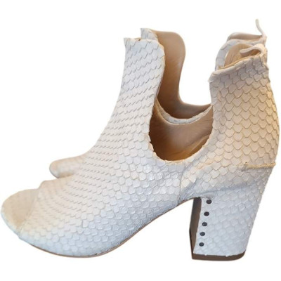 Manufacture d'essai - Stivaletti da donna in pelle bianco. Italianfashionglam