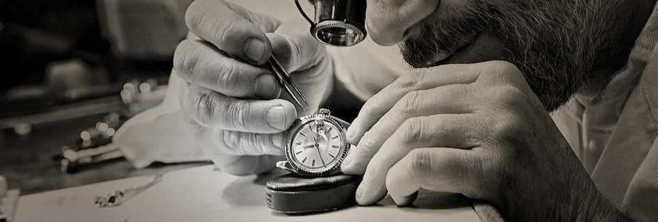 Gli orologi da uomo Grand Gèneve la precisione l'eleganza