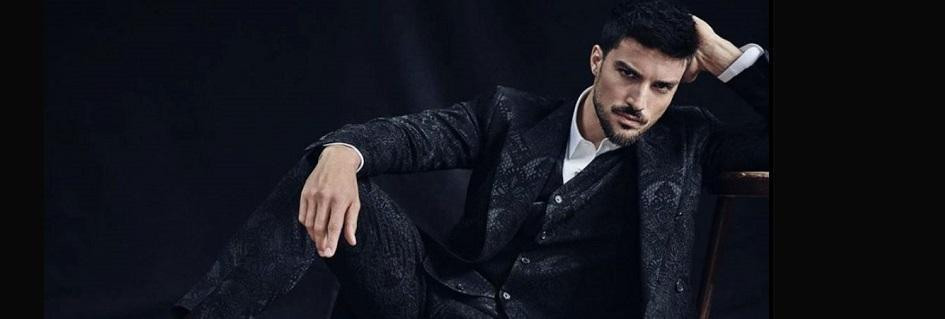 Le occasioni griffate della moda da uomo second hand. I capi nelle migliori condizioni privi di qualsiasi difetto o anomalia.  